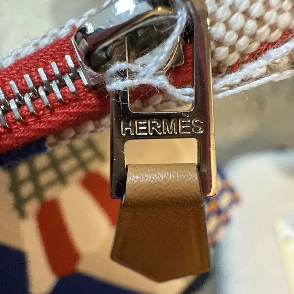 Hermès Pouch